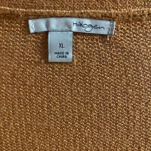 Button down Halogen sweater - Picture 2 of 3